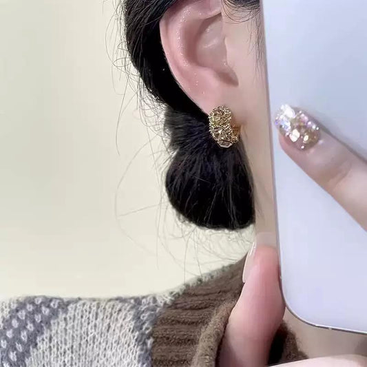 Minimal Luxe Zircon Hoop Earrings for Women – 14K Gold Plated Elegant Everyday Jewelry
