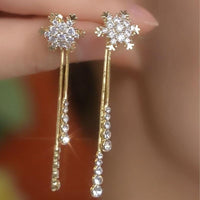 Crystal Snowflake Stud Earrings for Women – 14K Gold Plated Elegant Winter-Inspired Jewelry Gift