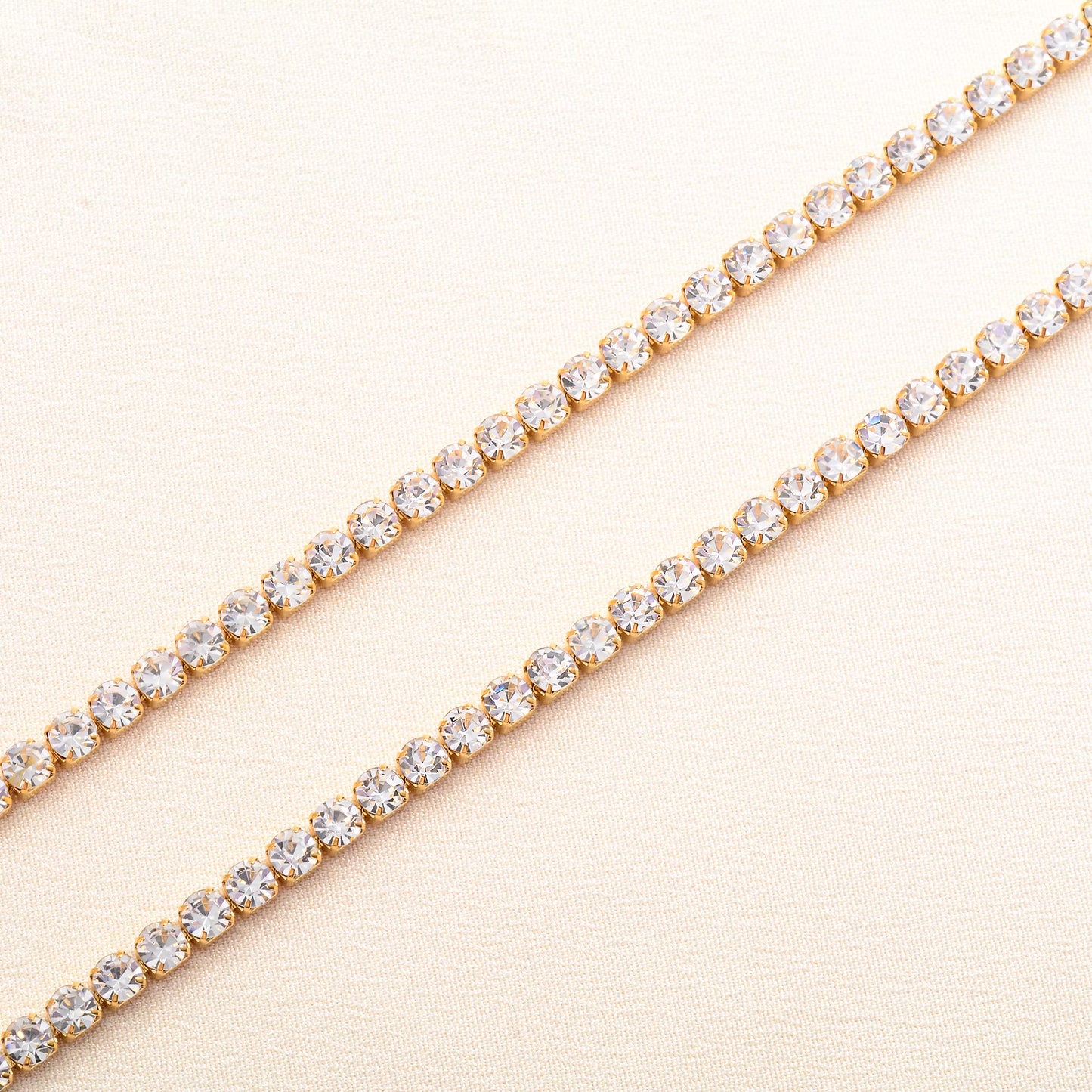 Luxe Crystal Tennis Chain Necklace for Women – Stainless Steel Cubic Zirconia Minimalist Choker & Chain Jewelry