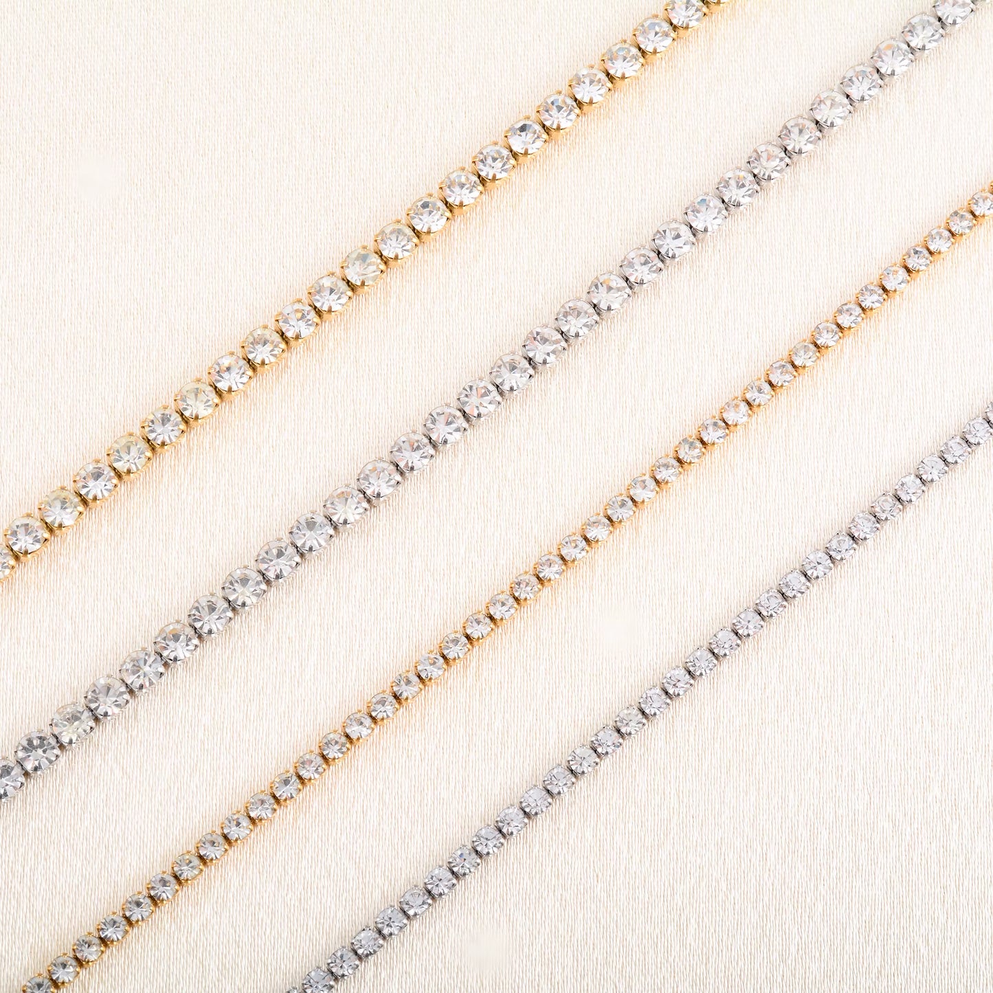 Luxe Crystal Tennis Chain Necklace for Women – Stainless Steel Cubic Zirconia Minimalist Choker & Chain Jewelry