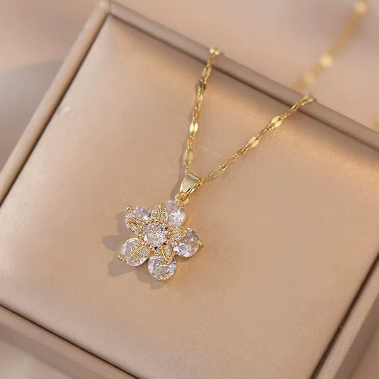 Golden Bloom Spin Zircon Flower Pendant Necklace – Light Luxury Gold-Tone Chain Jewelry (Unisex)