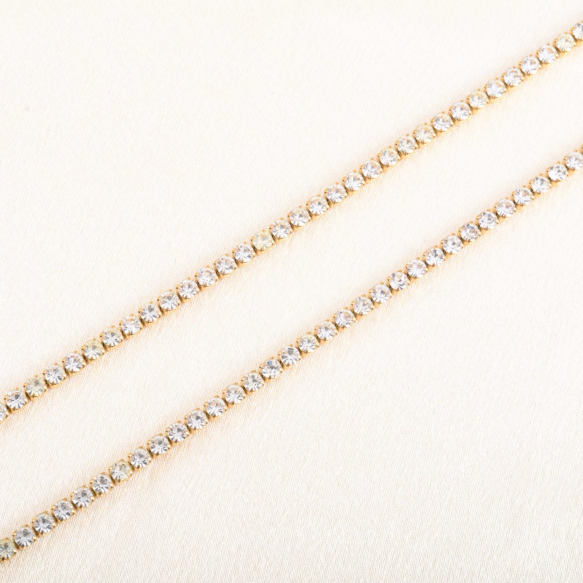 Luxe Crystal Tennis Chain Necklace for Women – Stainless Steel Cubic Zirconia Minimalist Choker & Chain Jewelry